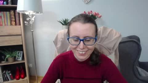 Lizzy online show from March 26, 5:46 am