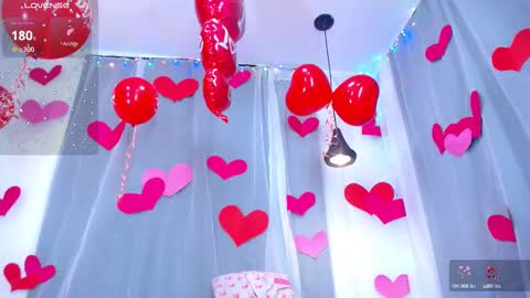 Lizzy hairy pussy online show from February 16, 6:10 pm