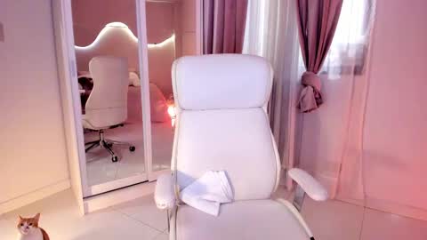 Kloe see you 28-11  to celebrate my birthday online show from March 11, 2:21 am