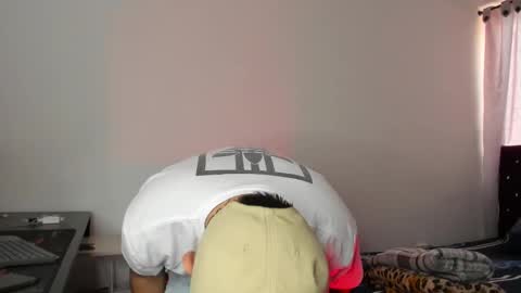 Logan morris online show from January 25, 8:10 pm