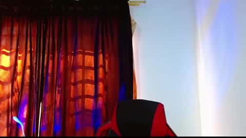 Loganandrwz online show from March 7, 8:09 pm