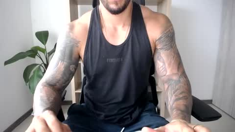 Logan Wolfp online show from May 13, 10:52 pm