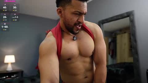 loganmartinx online show from December 21, 11:22 pm