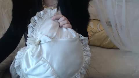 Lilu online show from January 10, 7:36 am