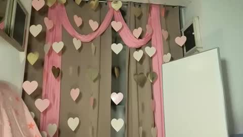 lola_belgium online show from February 5, 7:34 am