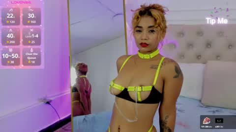 lola red online show from October 1, 7:35 pm