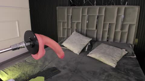 Lola Angel online show from January 14, 9:12 pm