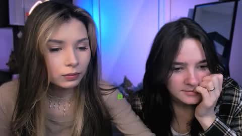 lole ti online show from January 14, 7:11 pm