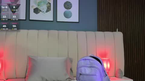 Snapshot of loly_honey chatting on October 7, 11:50 am Loly online show from October 7, 11:50 am