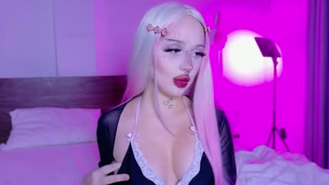 Kari online show from July 6, 4:09 pm