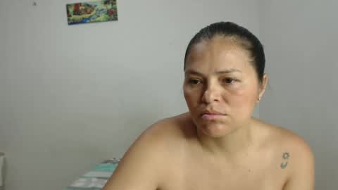 Lolyta mature1  online show from May 22, 10:05 pm