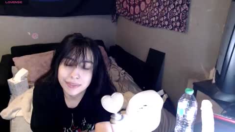 londonray online show from January 14, 5:04 am