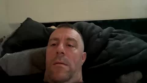 londonsbigbenxxx online show from December 15, 9:27 am