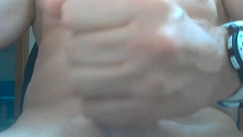 lonesomelust83 online show from June 18, 1:38 pm