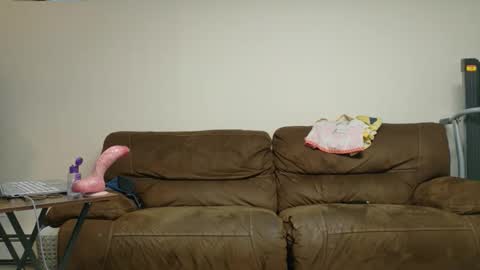 longhairedfreak1921 online show from March 24, 3:51 pm