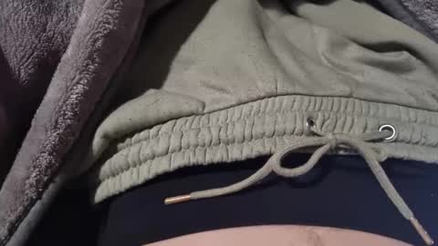 longslongbingbong online show from December 15, 4:08 am