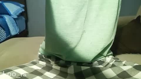 loo_is online show from February 4, 8:24 am