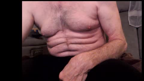 looking469 online show from December 13, 9:54 pm