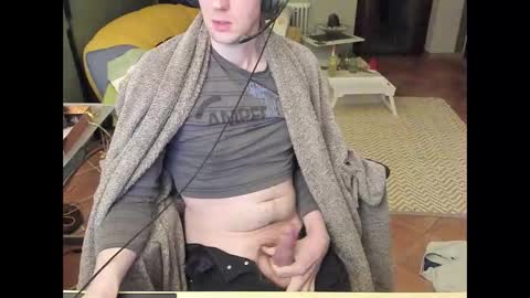 loomie online show from January 18, 5:11 pm