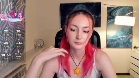 Lora online show from October 2, 11:20 am