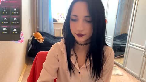 Hello there im Luna Im new here Lets have fun online show from February 3, 6:40 am