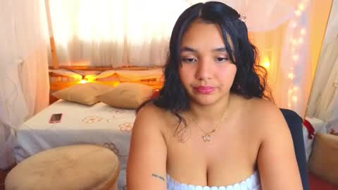 loreanis online show from October 17, 8:57 pm