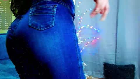 Loren Grey online show from December 17, 8:15 pm