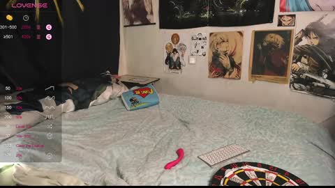 Lori online show from December 4, 8:56 pm