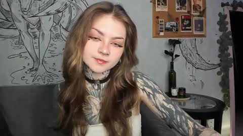 lostallice online show from December 15, 3:57 am