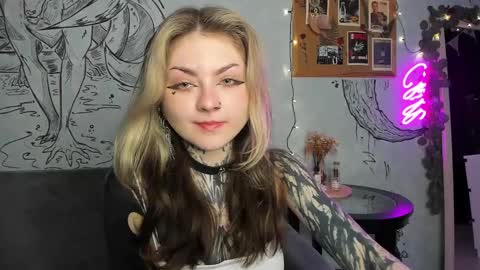 Snapshot of lostallice chatting on March 11, 9:13 am lostallice online show from March 11, 9:13 am