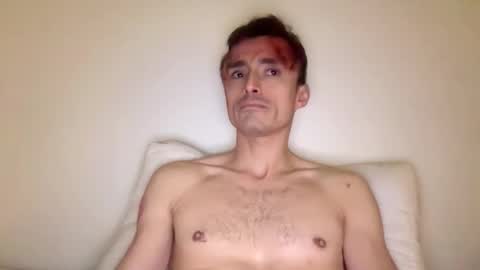 lostpuppyboy online show from December 1, 11:41 am