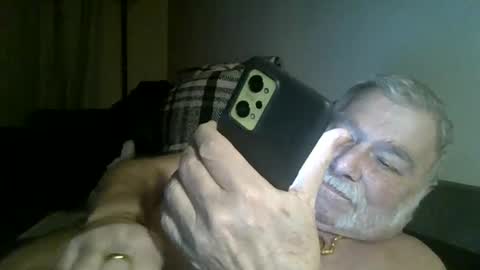 louis_chokdee online show from March 9, 6:21 pm