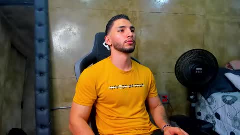 Louis online show from March 10, 9:18 pm