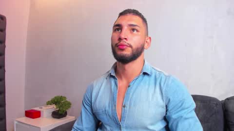 Louis online show from February 17, 7:07 am