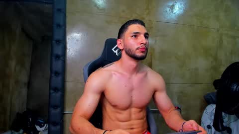 Louis online show from March 9, 1:35 am