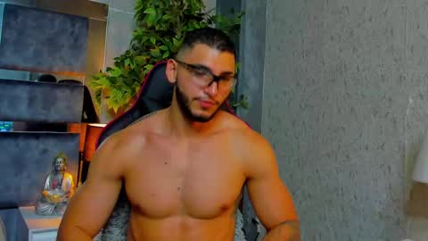 Louis online show from September 21, 10:58 pm