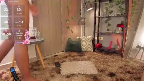 Louis Valdz online show from July 25, 11:35 pm