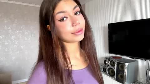 Flora online show from April 5, 8:00 am