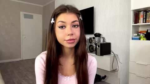 Flora online show from March 19, 9:26 am