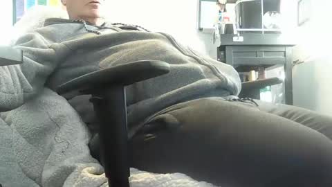 loumtl3 online show from February 22, 12:29 pm