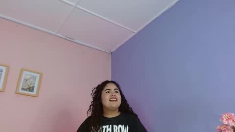 Snapshot of lourdes_moon22 chatting on September 23, 11:59 am lourdes_moon22 online show from September 23, 11:59 am