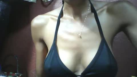 lovaelisa online show from February 3, 7:24 am