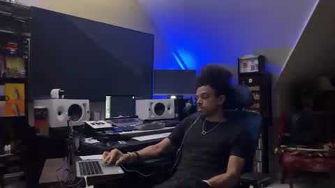 Prynce online show from July 23, 1:58 am