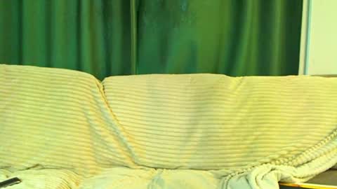 Cute face online show from June 21, 3:24 am