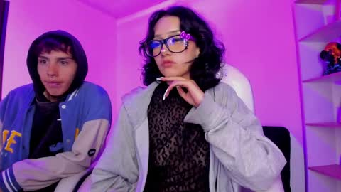 Cuck and Hotwife online show from April 29, 4:50 am
