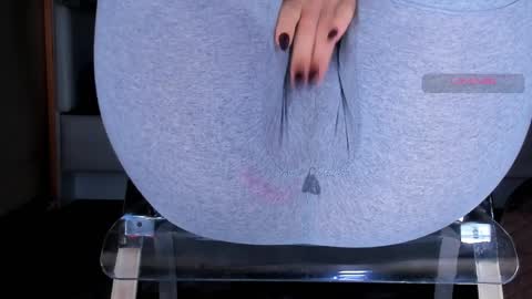 Kira online show from April 8, 11:57 am