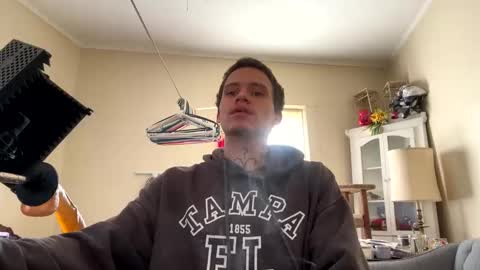 Snapshot of love_stretch chatting on October 28, 5:36 pm love stretch online show from October 28, 5:36 pm