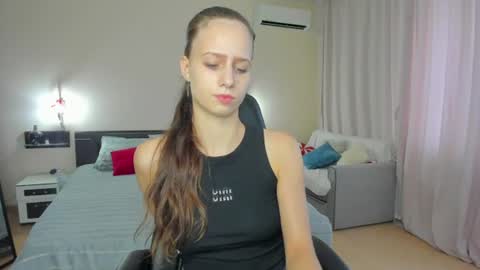Elisabette online show from July 24, 8:33 am