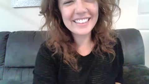 Connie Rae online show from October 18, 12:20 pm