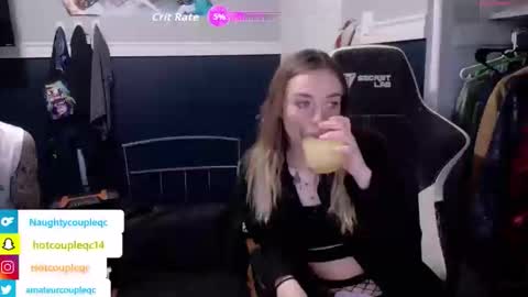 lovecoupleqc online show from May 5, 3:57 am
